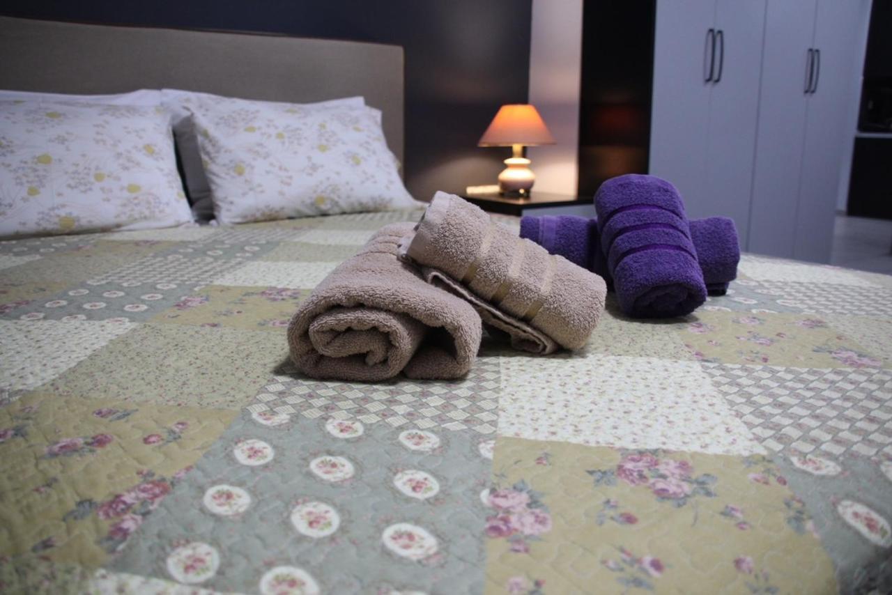 Apartment 3 Brothers Iii - Sense Of Grey Trikala (Thessaly)